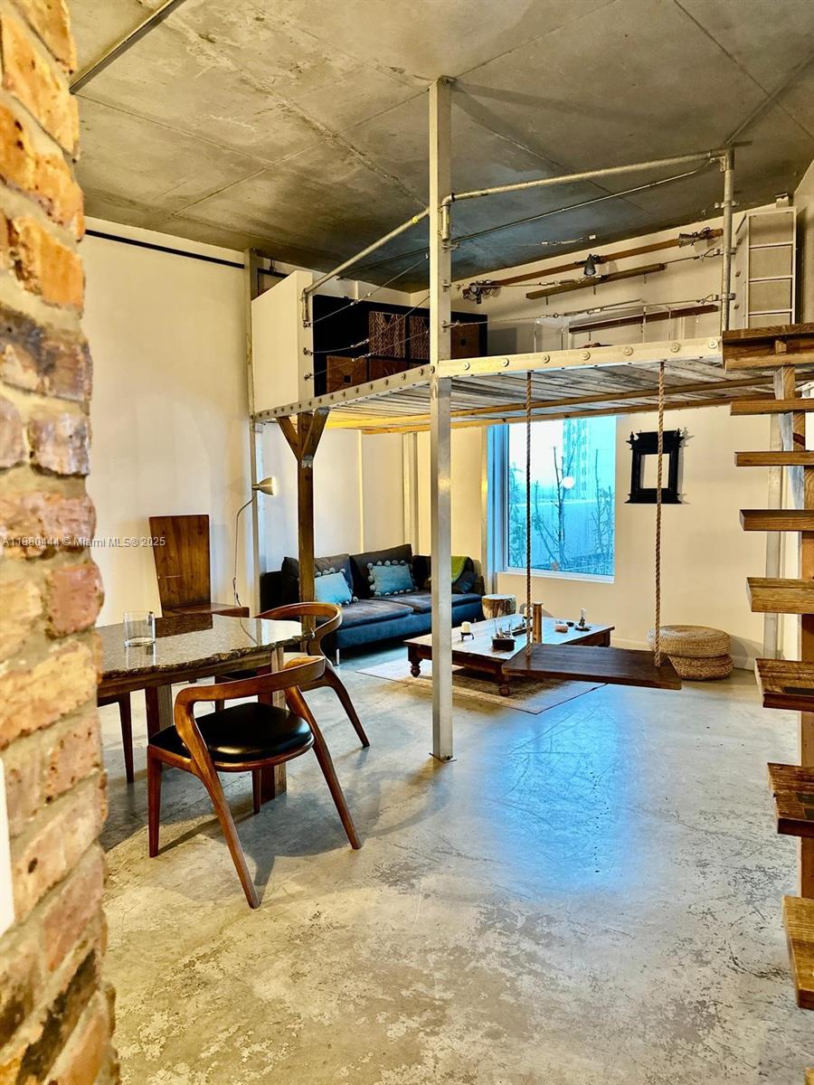 image Neo Lofts Condo9