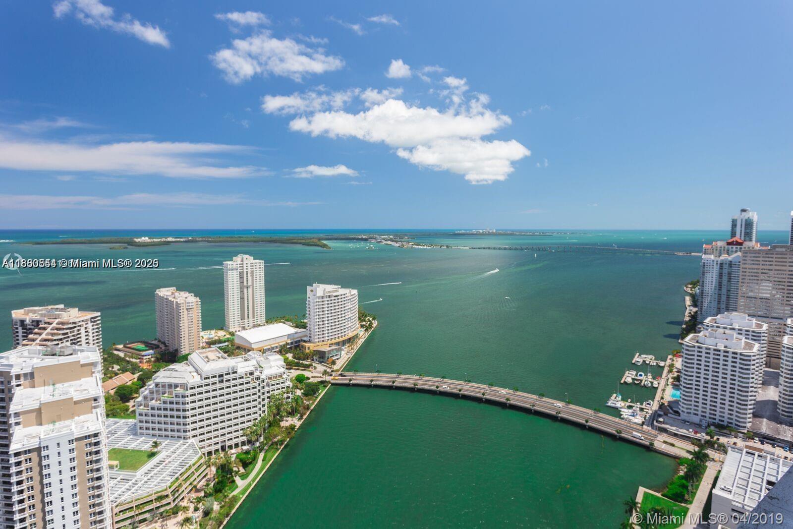 495 Brickell Ave #2702