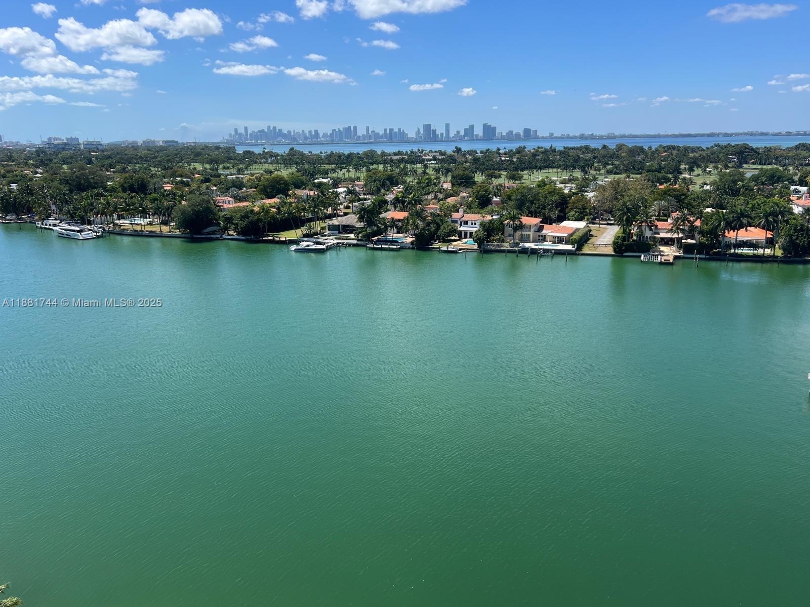 5900 Collins Ave #1505