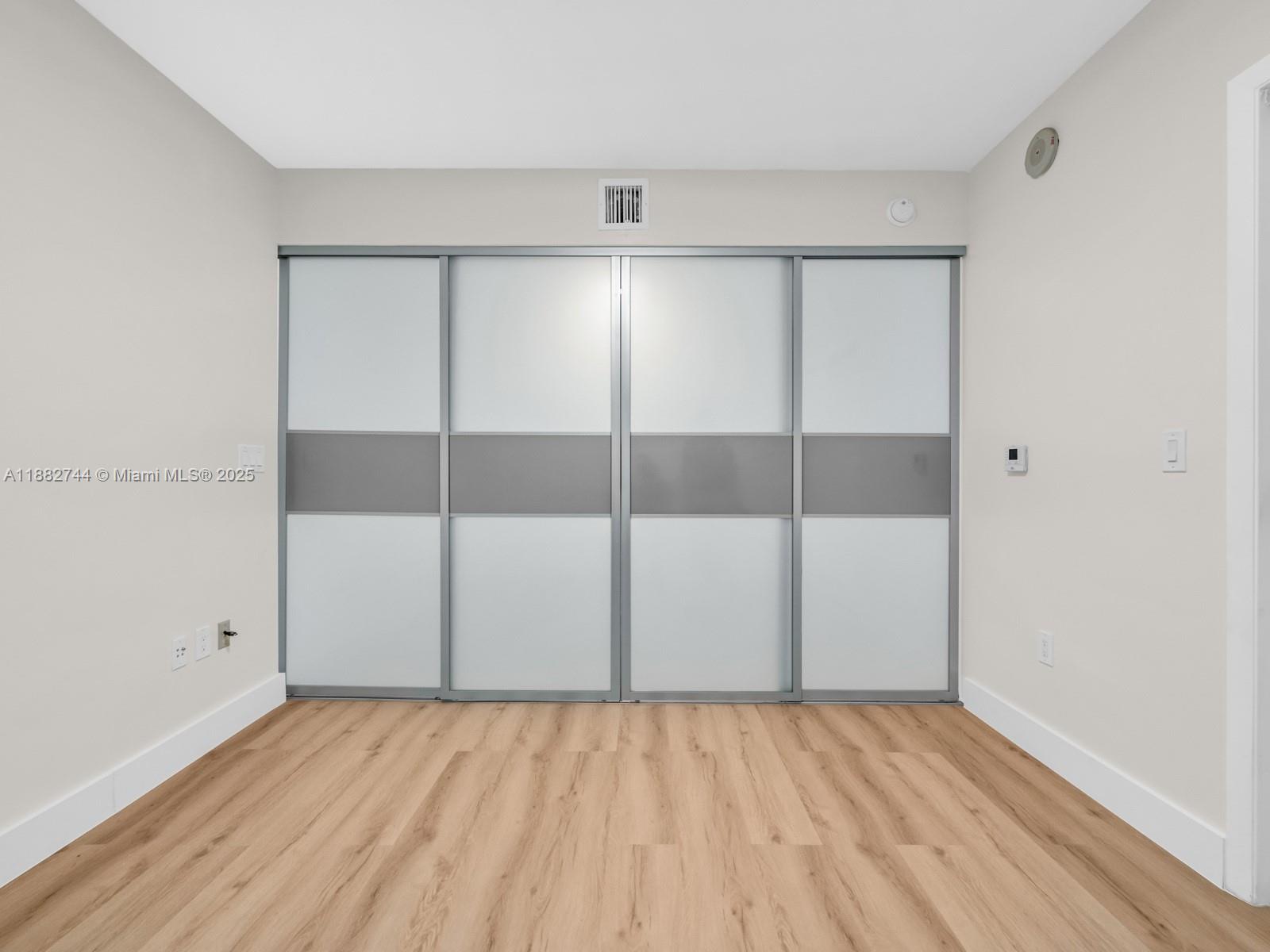 image Beach Club Two14