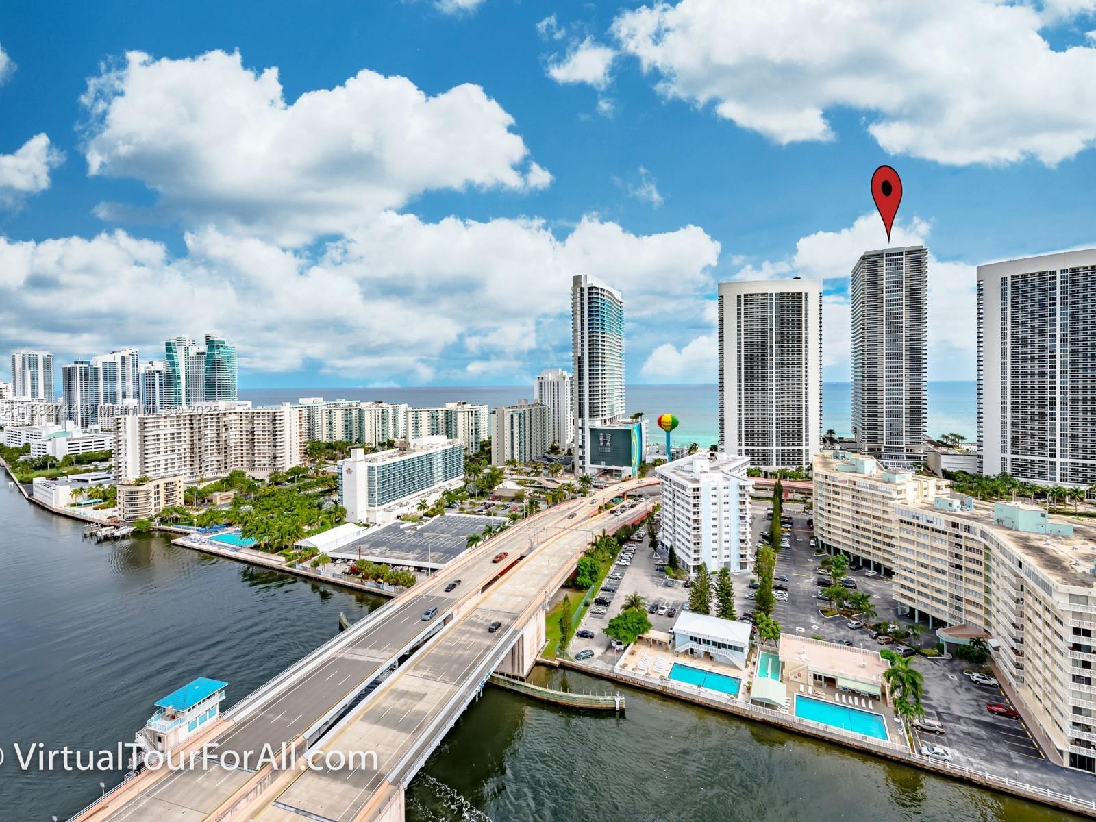 image Beach Club Two25