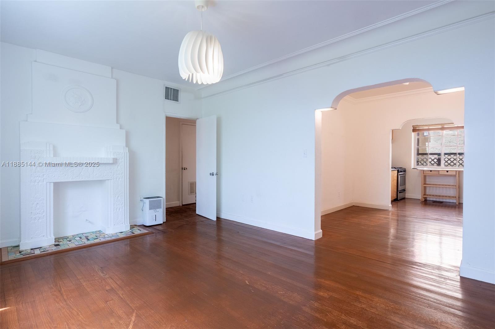 1610 Pennsylvania Ave #2