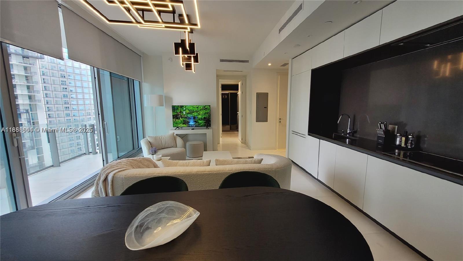 300 Biscayne Blvd Way #2908