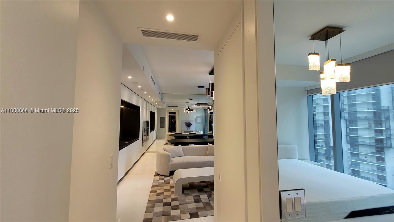 image Aston Martin Residences6