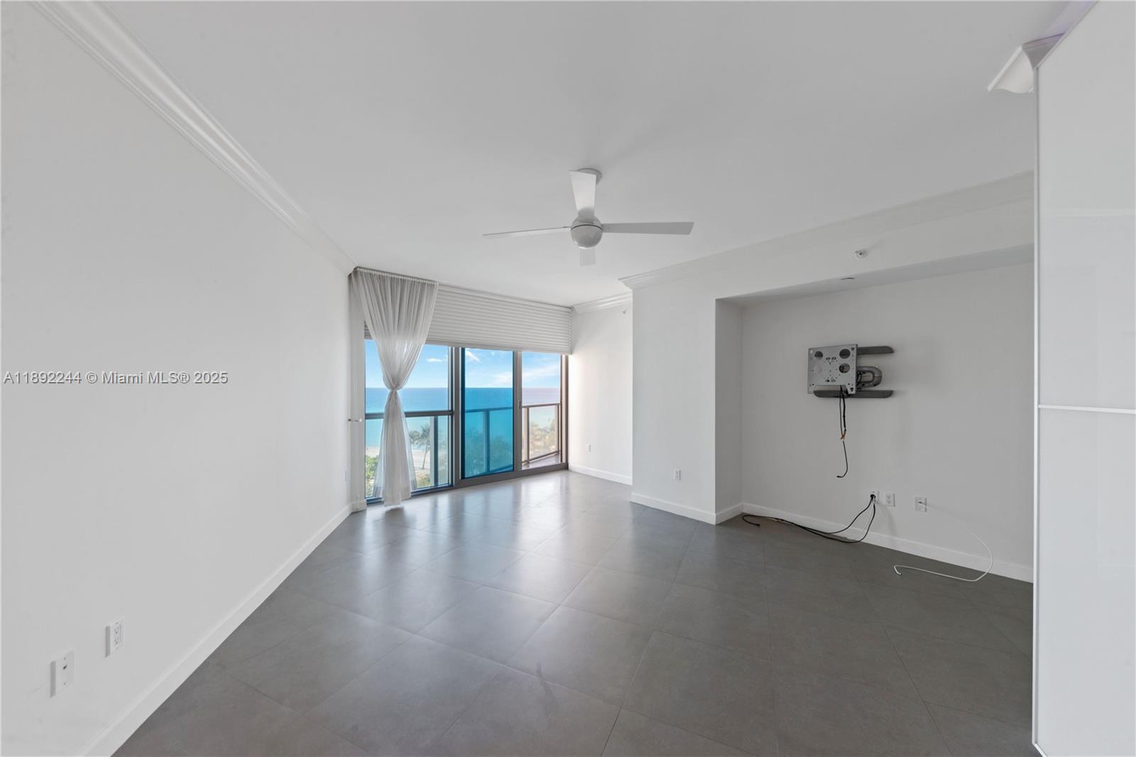 3101 S Ocean Dr #707 Hollywood, FL 33019