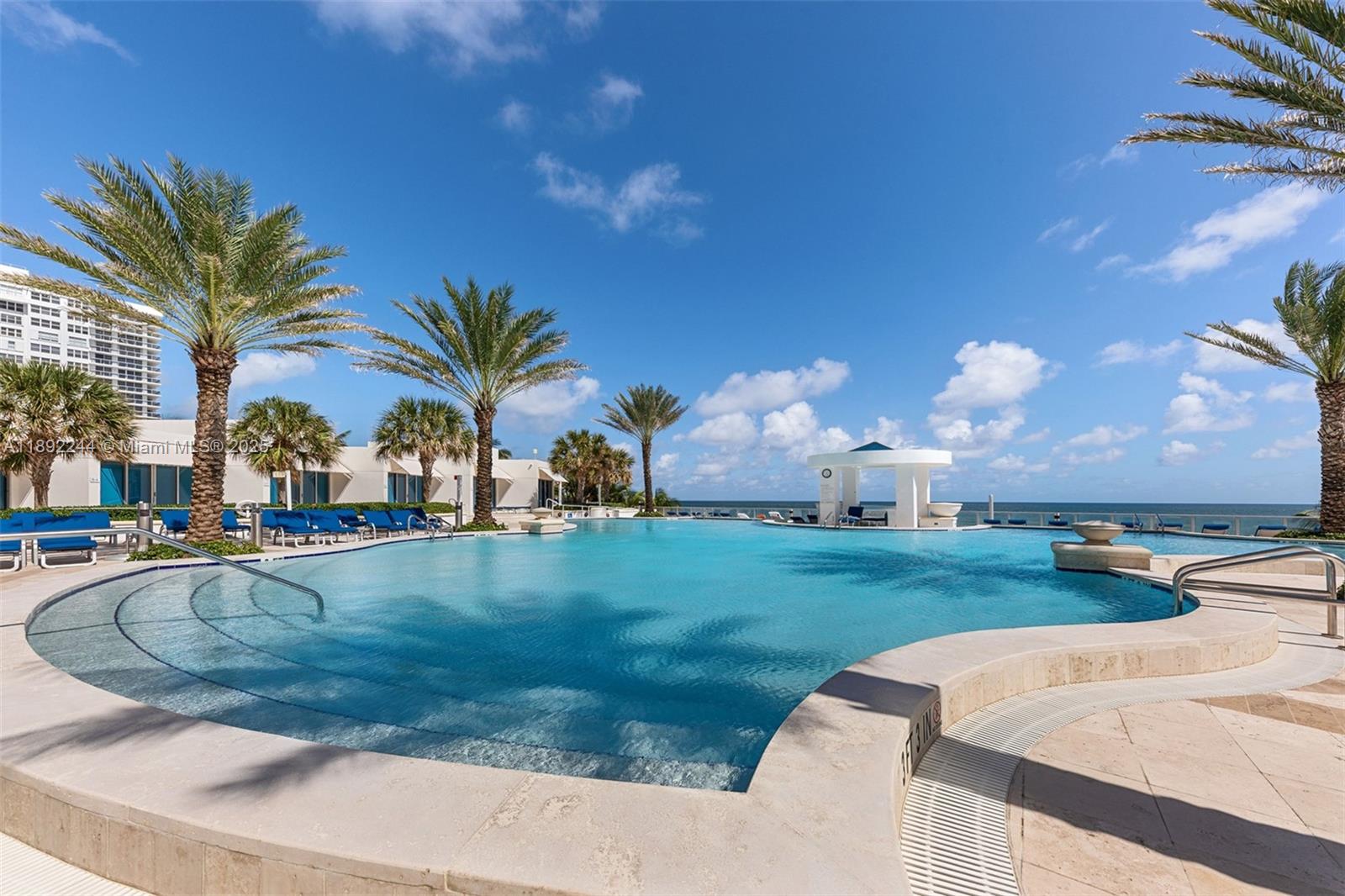 3101 S Ocean Dr #707 Hollywood, FL 33019