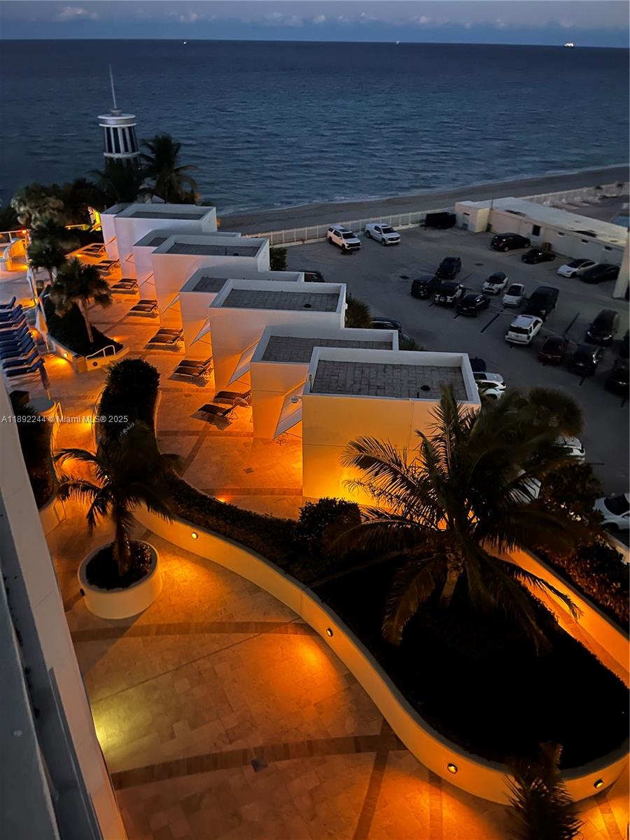 3101 S Ocean Dr #707 Hollywood, FL 33019