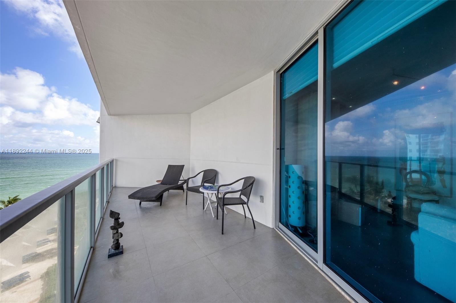 3101 S Ocean Dr #707 Hollywood, FL 33019