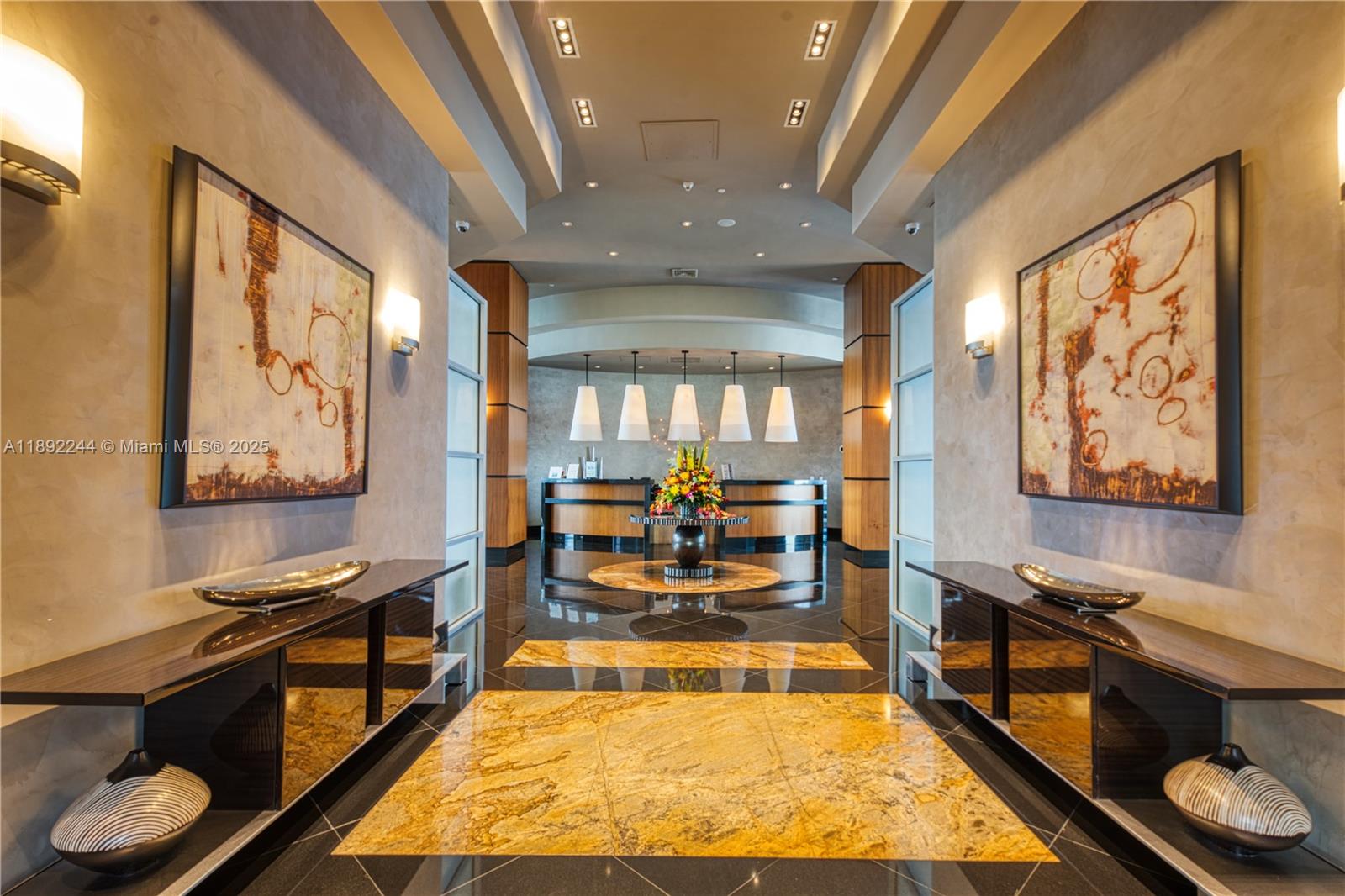 3101 S Ocean Dr #707 Hollywood, FL 33019