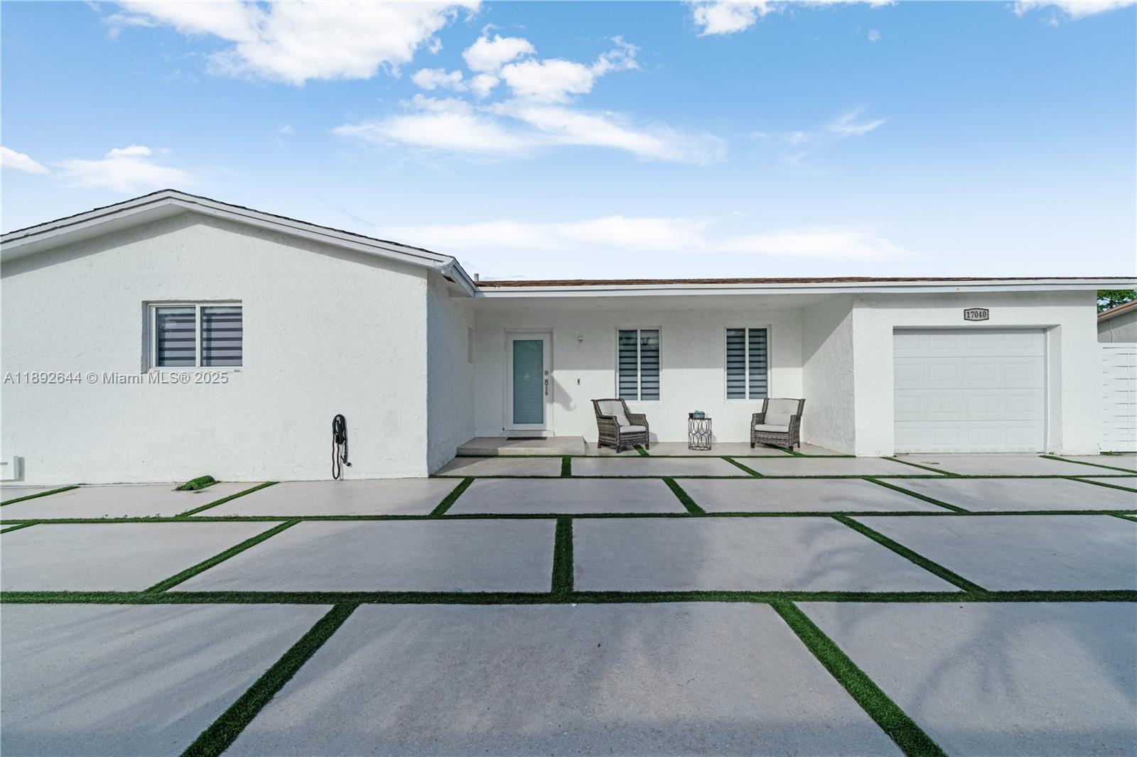 17040 SW 107th Ct