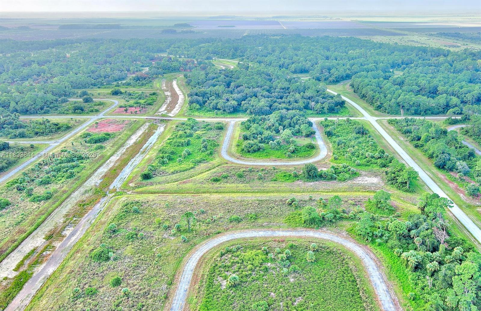 121 Ardmore Cir Other, FL 33935