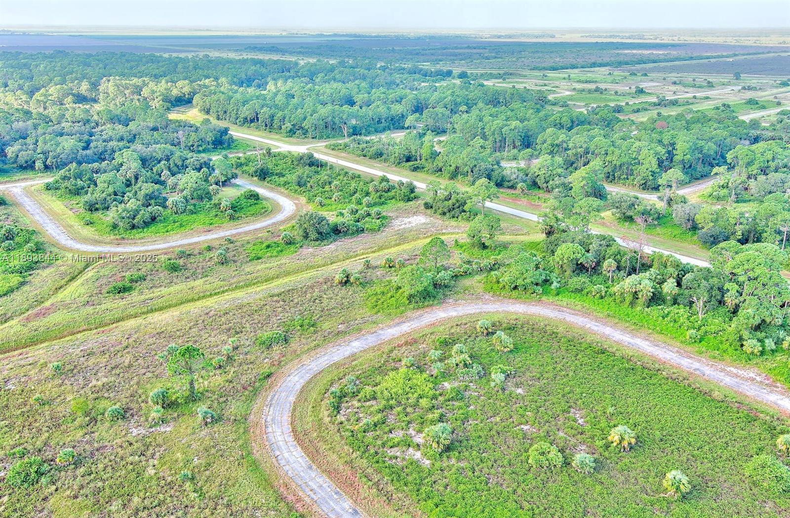 121 Ardmore Cir Other, FL 33935