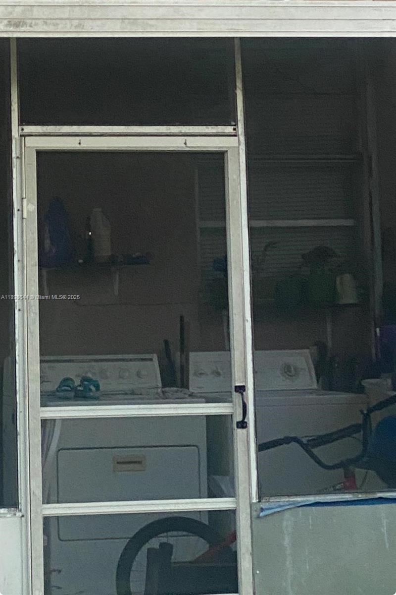 5959 SW 69th #106 Miami, FL 33143