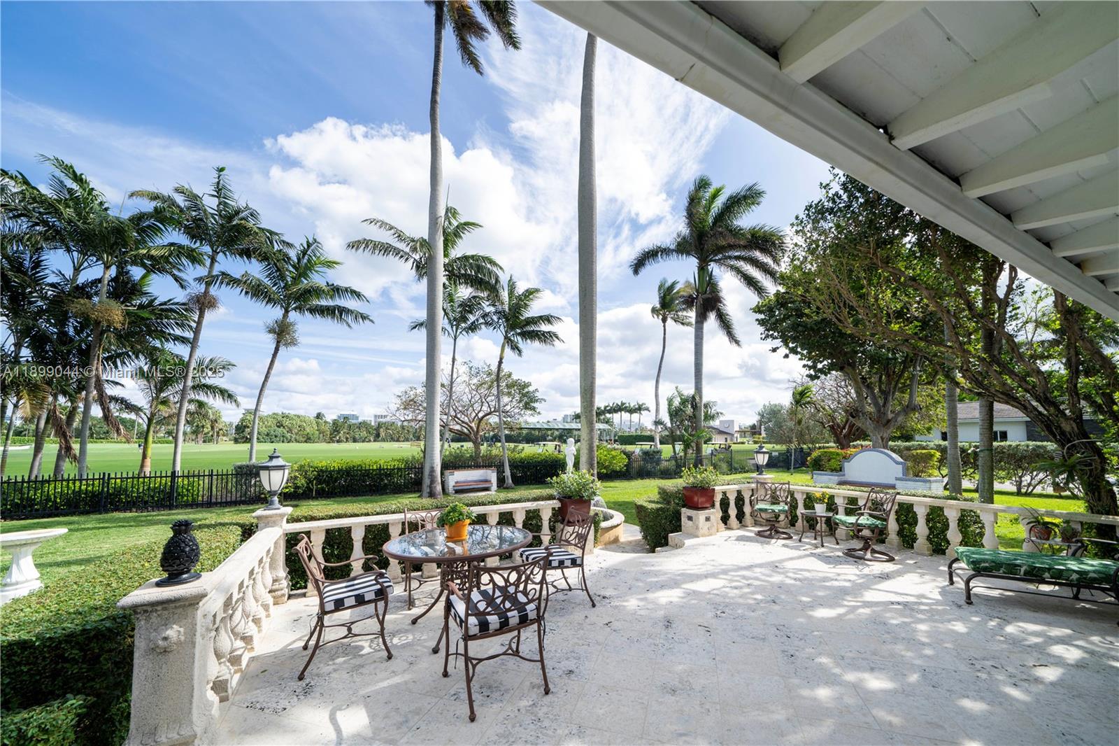 5801 Alton Rd Miami Beach, FL 33140 5801 Alton Rd Miami Beach, FL 33140