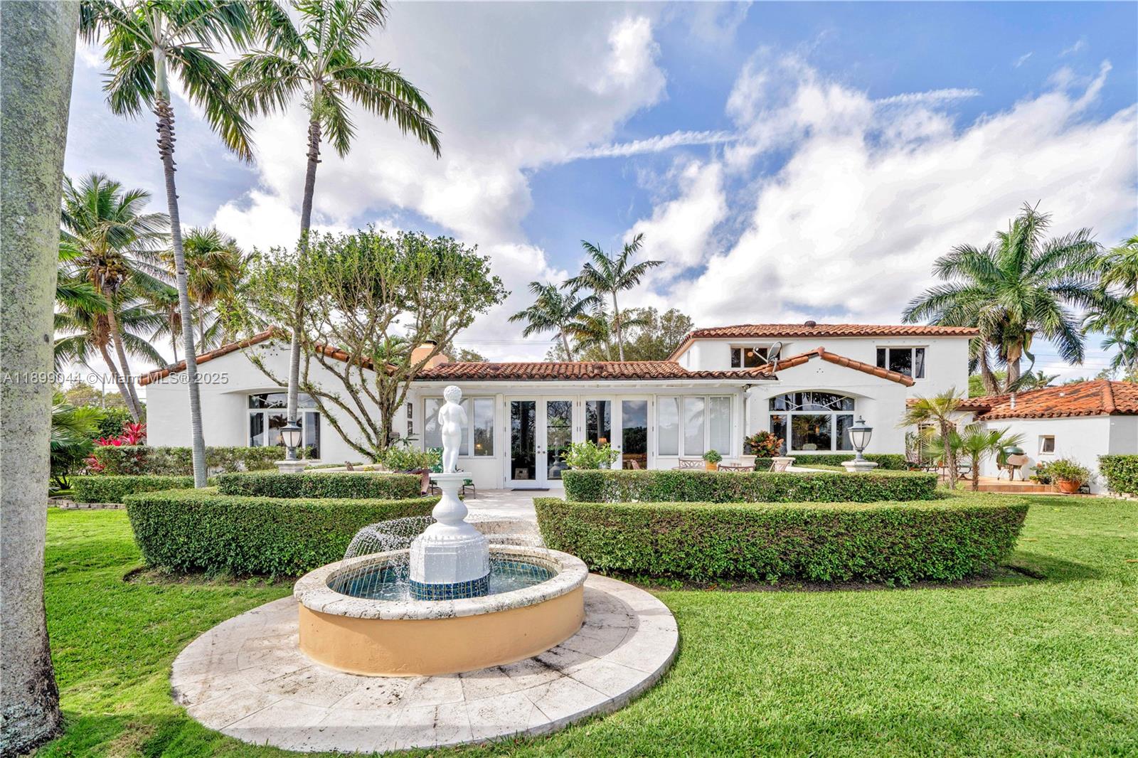 5801 Alton Rd Miami Beach, FL 33140 5801 Alton Rd Miami Beach, FL 33140