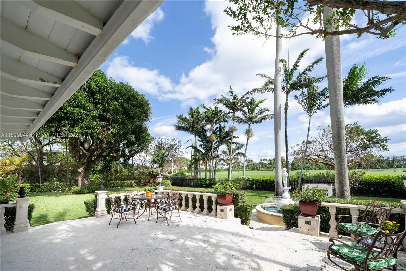 5801 Alton Rd Miami Beach, FL 33140 5801 Alton Rd Miami Beach, FL 33140