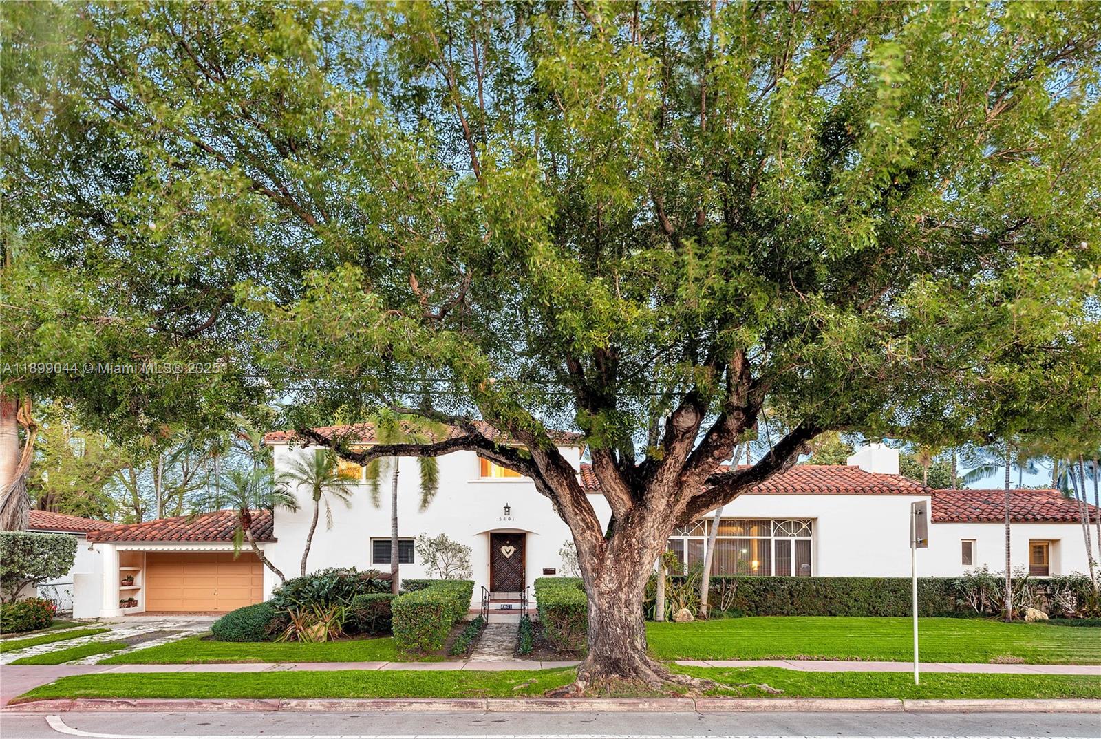 5801 Alton Rd Miami Beach, FL 33140 5801 Alton Rd Miami Beach, FL 33140
