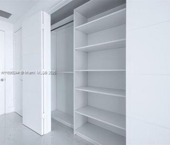 17111 Biscayne Blvd #1009 North Miami Beach, FL 33160