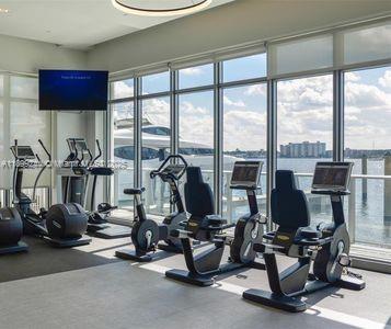 17111 Biscayne Blvd #1009 North Miami Beach, FL 33160