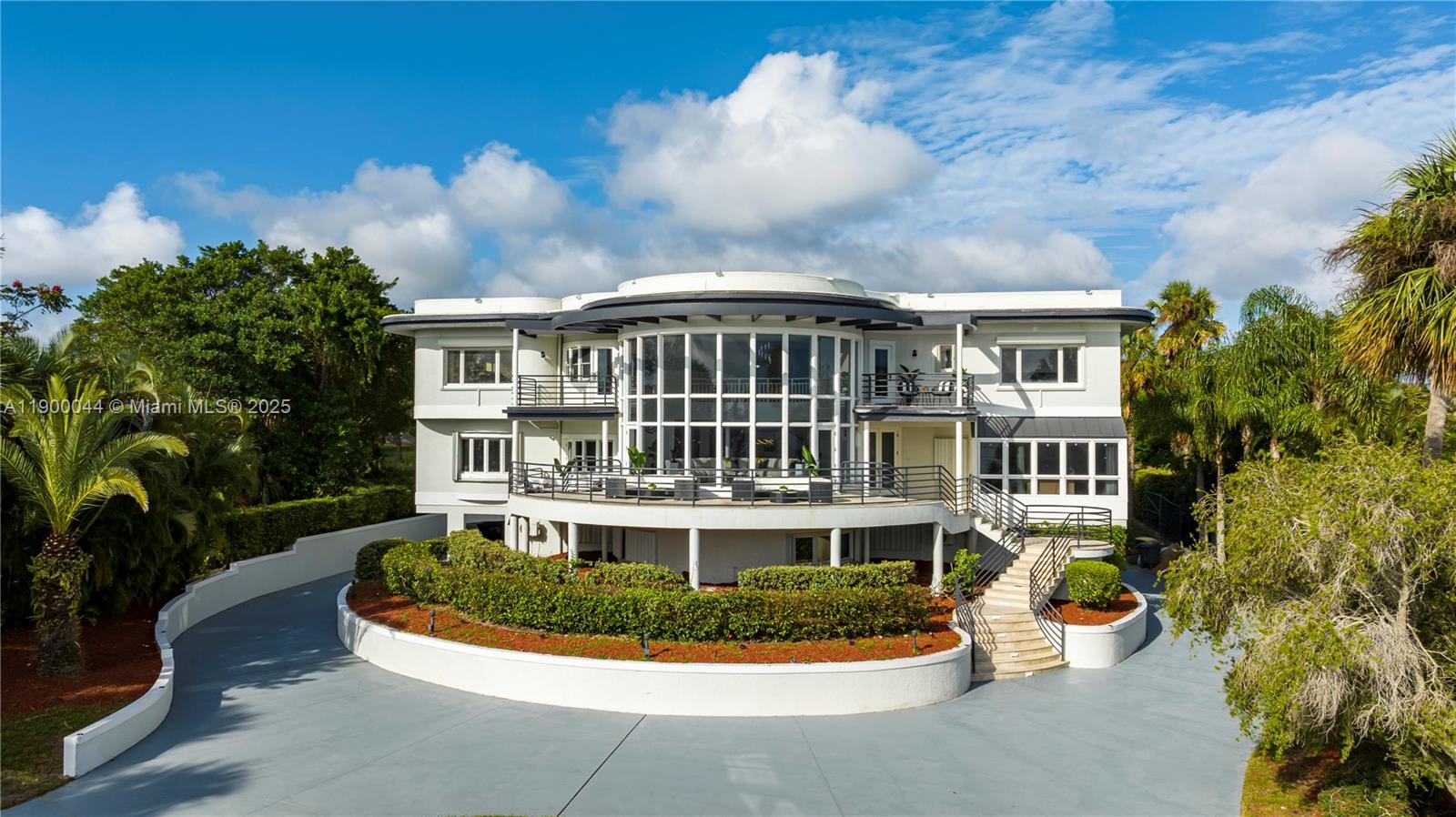 2827 S Indian Riv Dr Fort Pierce, FL 34982