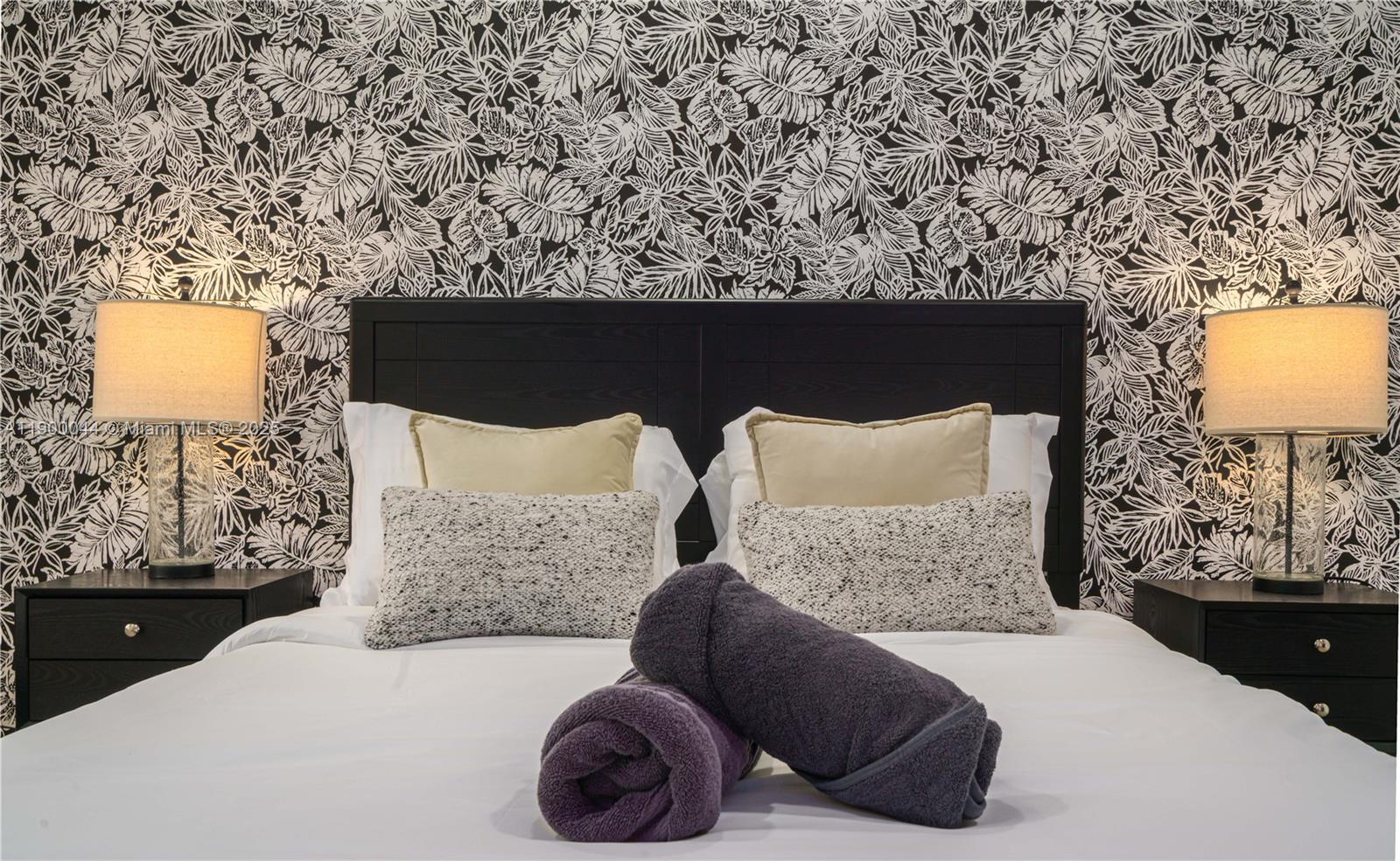 2827 S Indian Riv Dr Fort Pierce, FL 34982