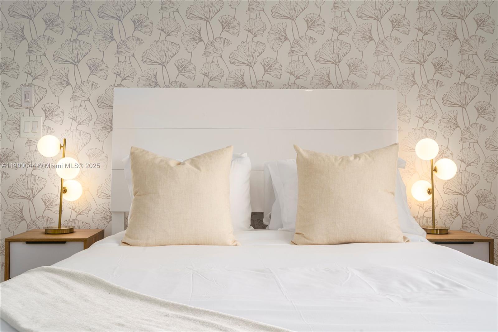 2827 S Indian Riv Dr Fort Pierce, FL 34982