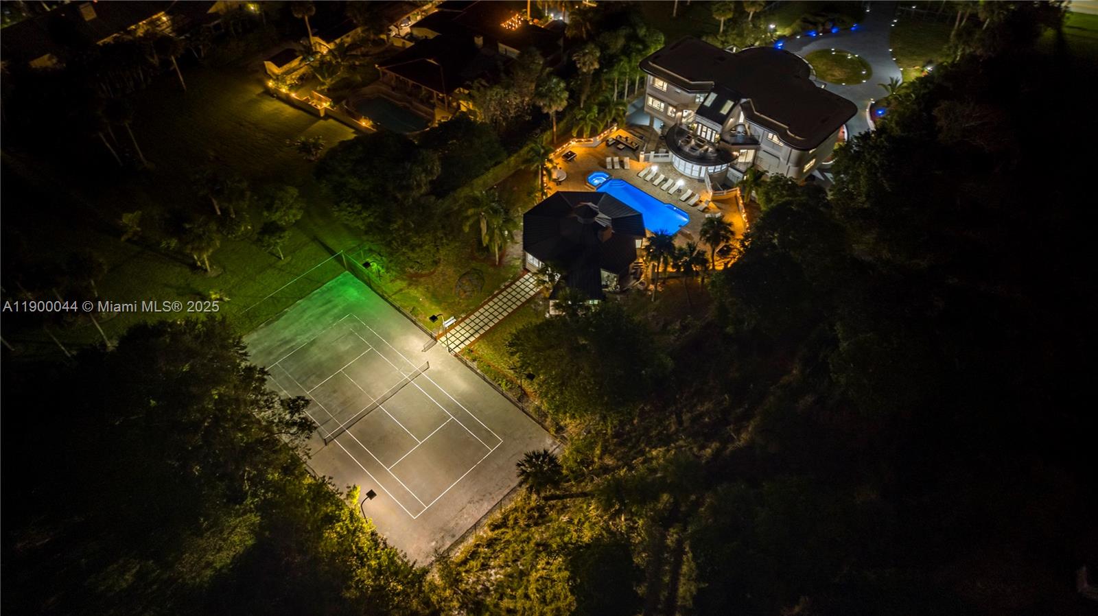 2827 S Indian Riv Dr Fort Pierce, FL 34982