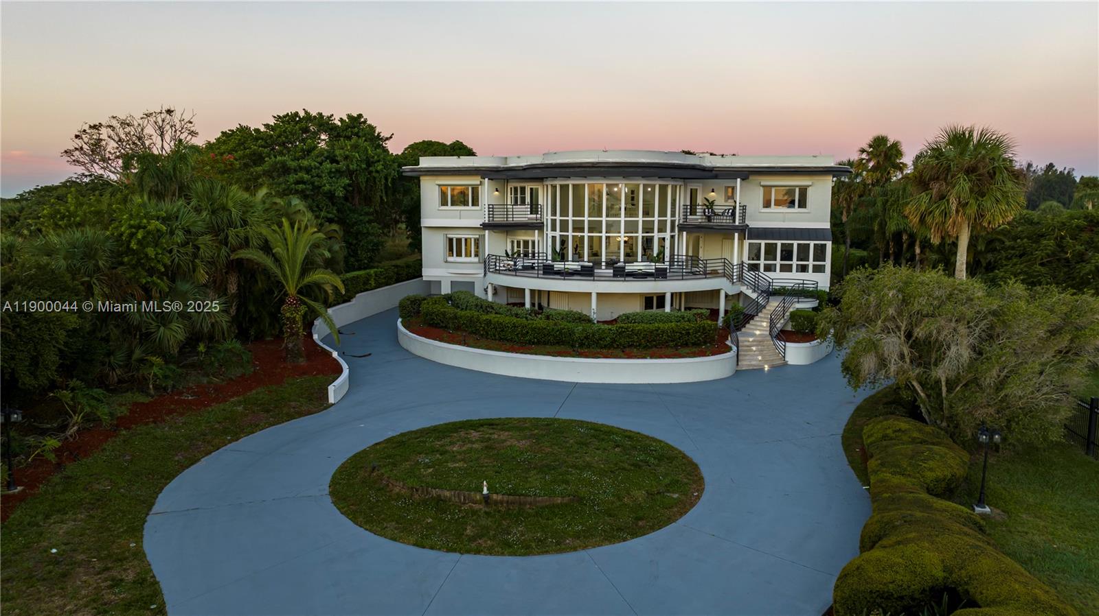 2827 S Indian Riv Dr Fort Pierce, FL 34982