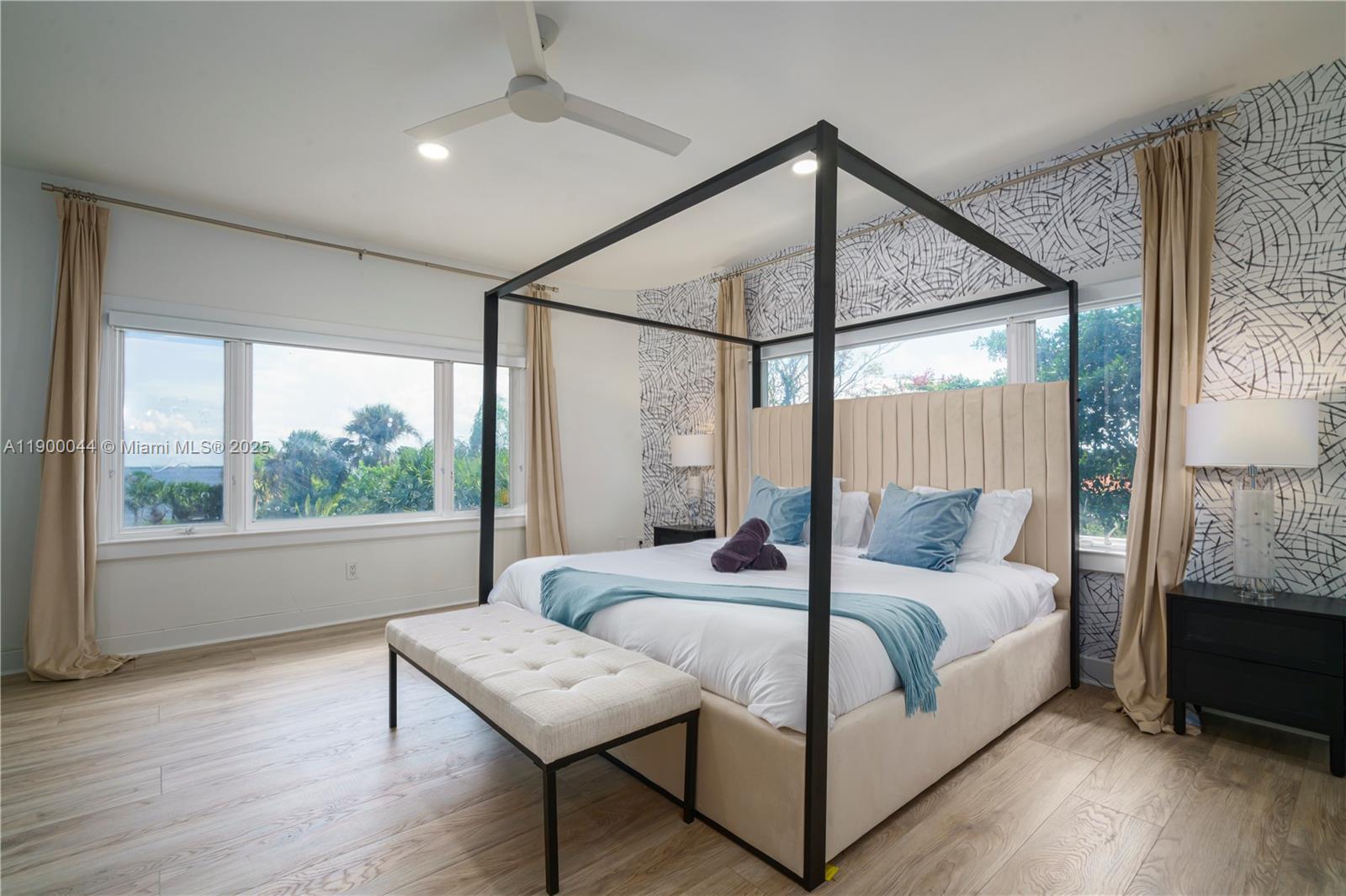 2827 S Indian Riv Dr Fort Pierce, FL 34982