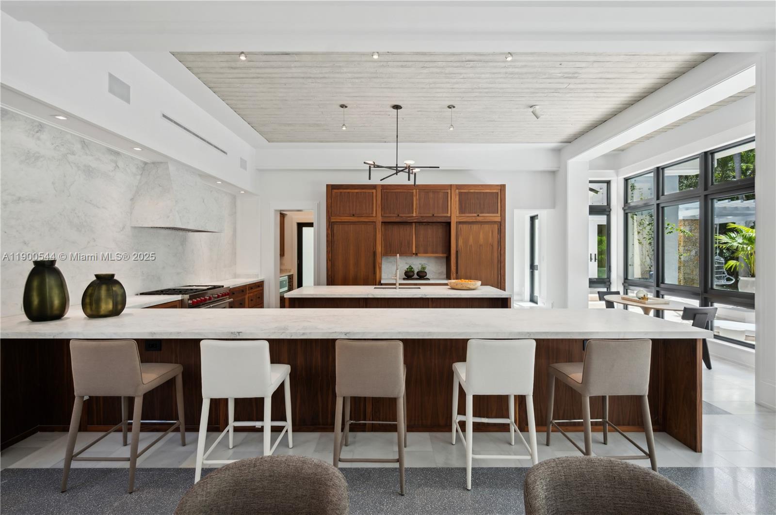 3701 Park Ave Miami, FL 33133