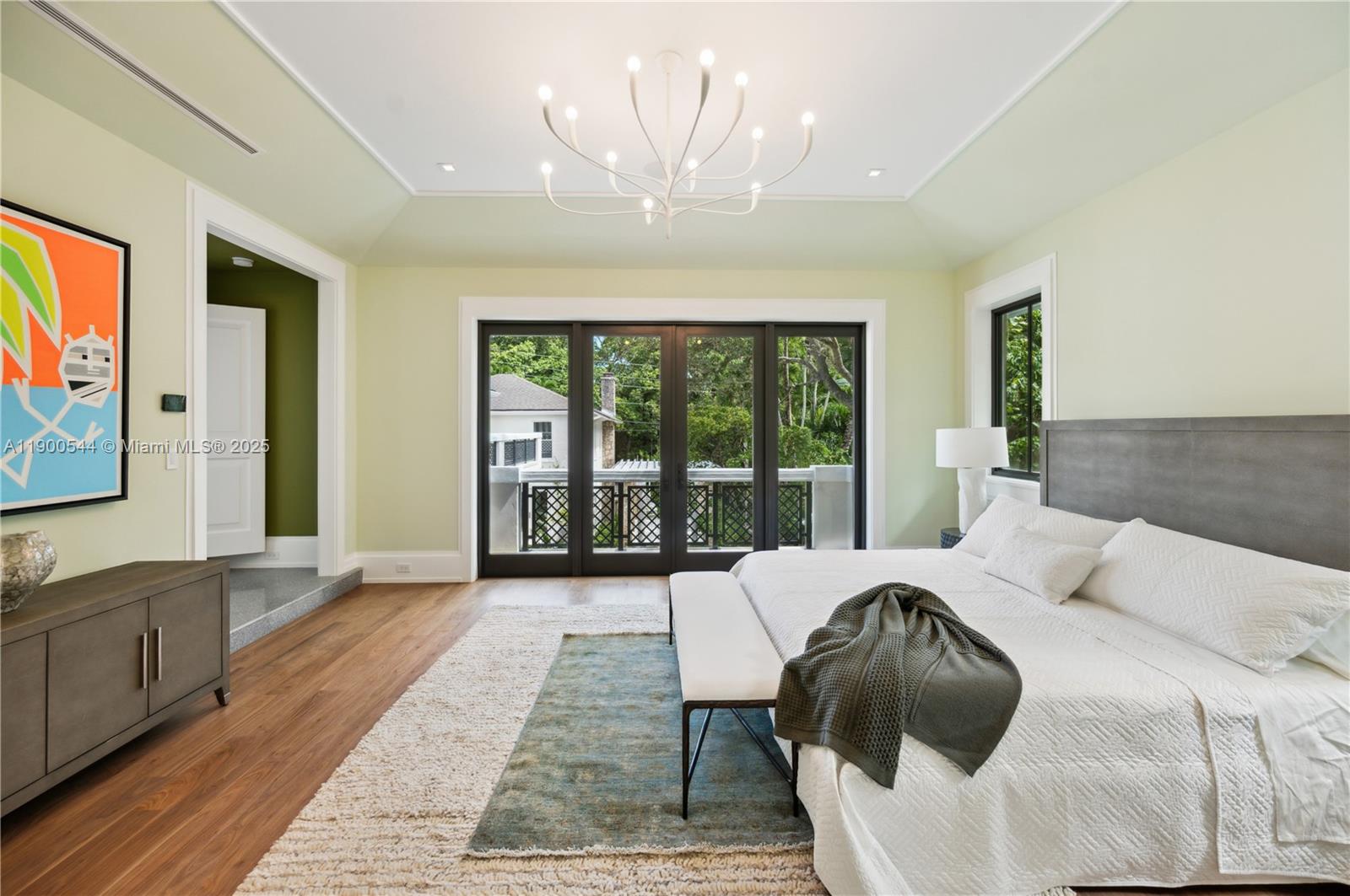 3701 Park Ave Miami, FL 33133