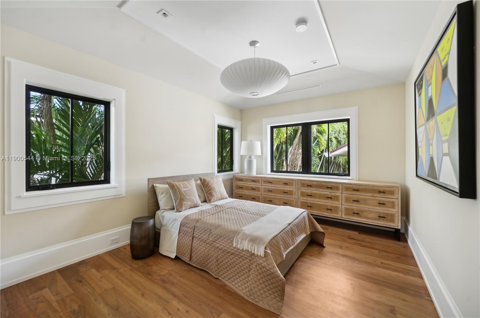 3701 Park Ave Miami, FL 33133