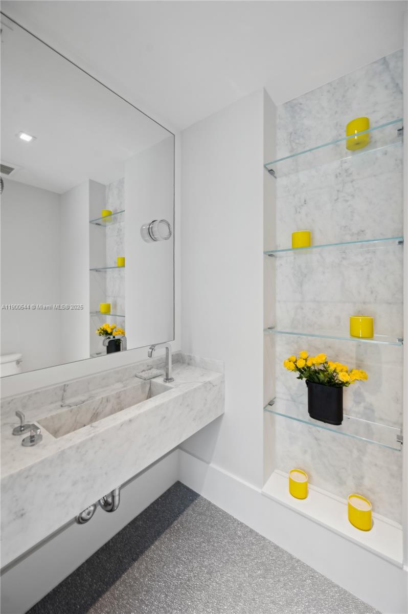 3701 Park Ave Miami, FL 33133