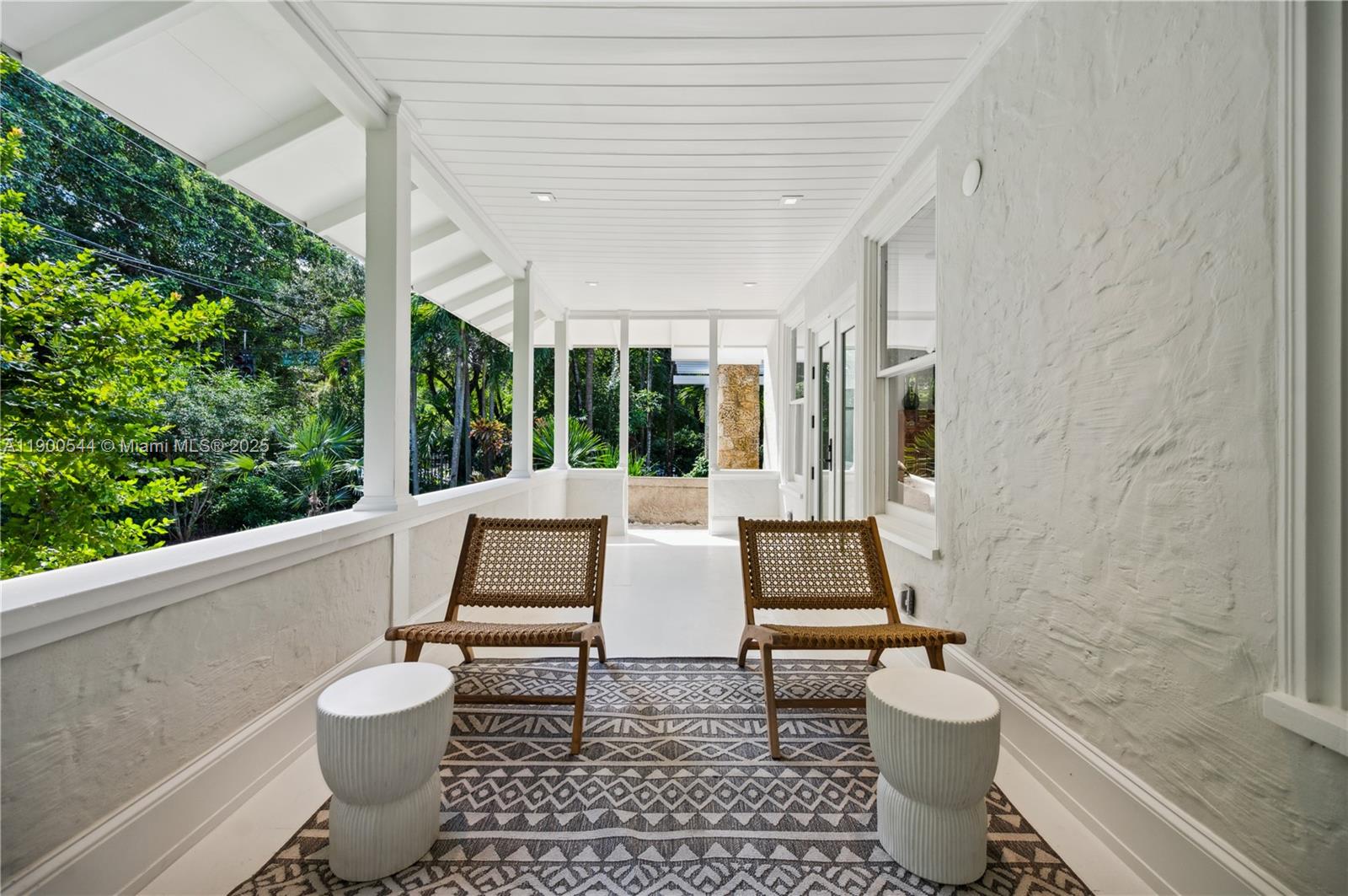 3701 Park Ave Miami, FL 33133