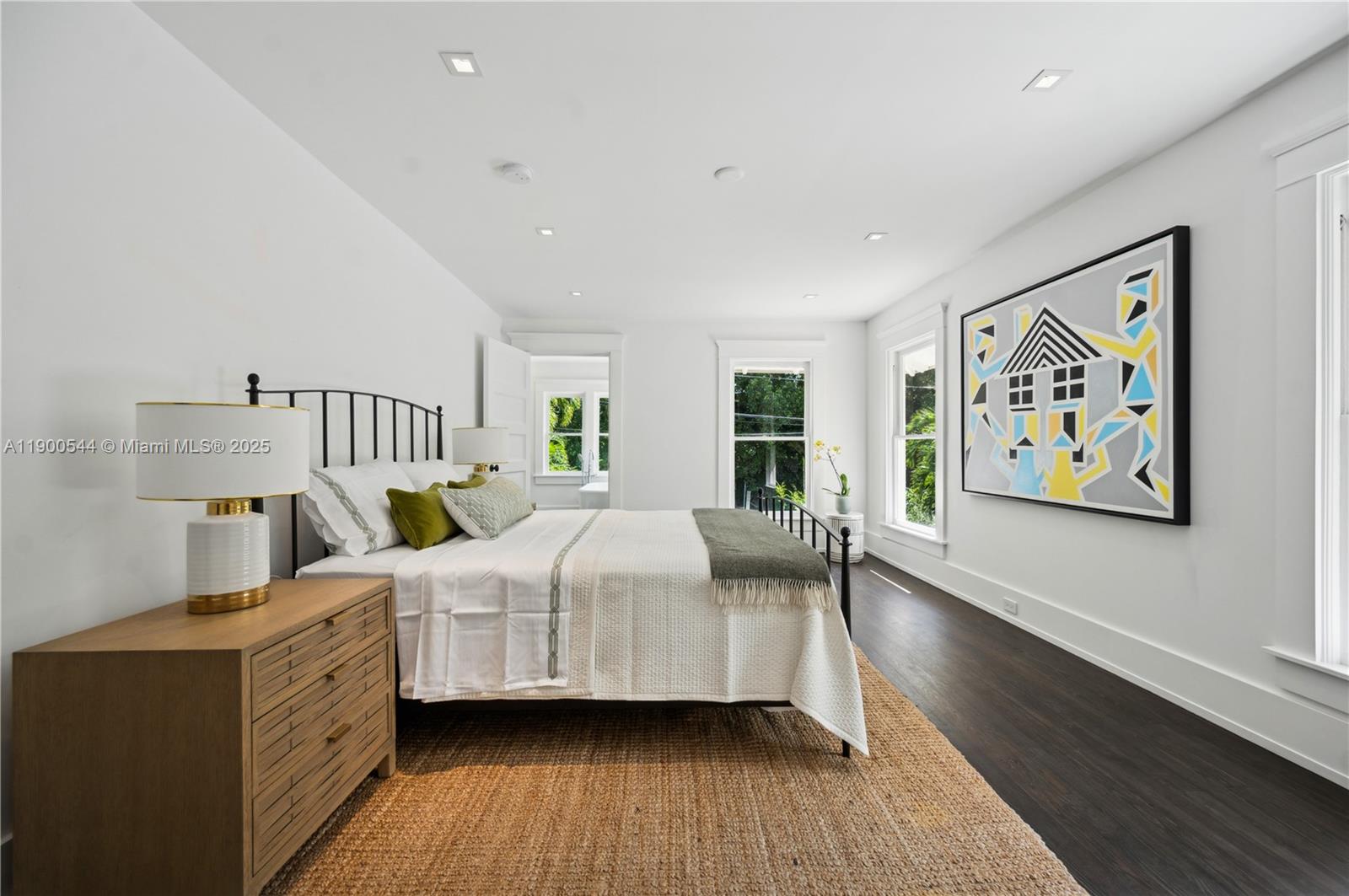 3701 Park Ave Miami, FL 33133