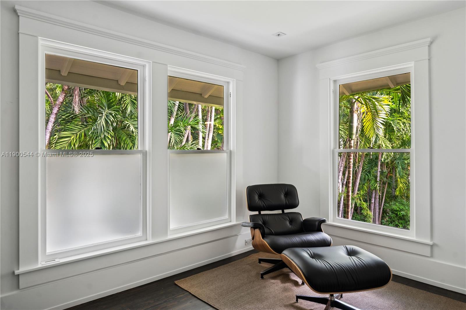 3701 Park Ave Miami, FL 33133