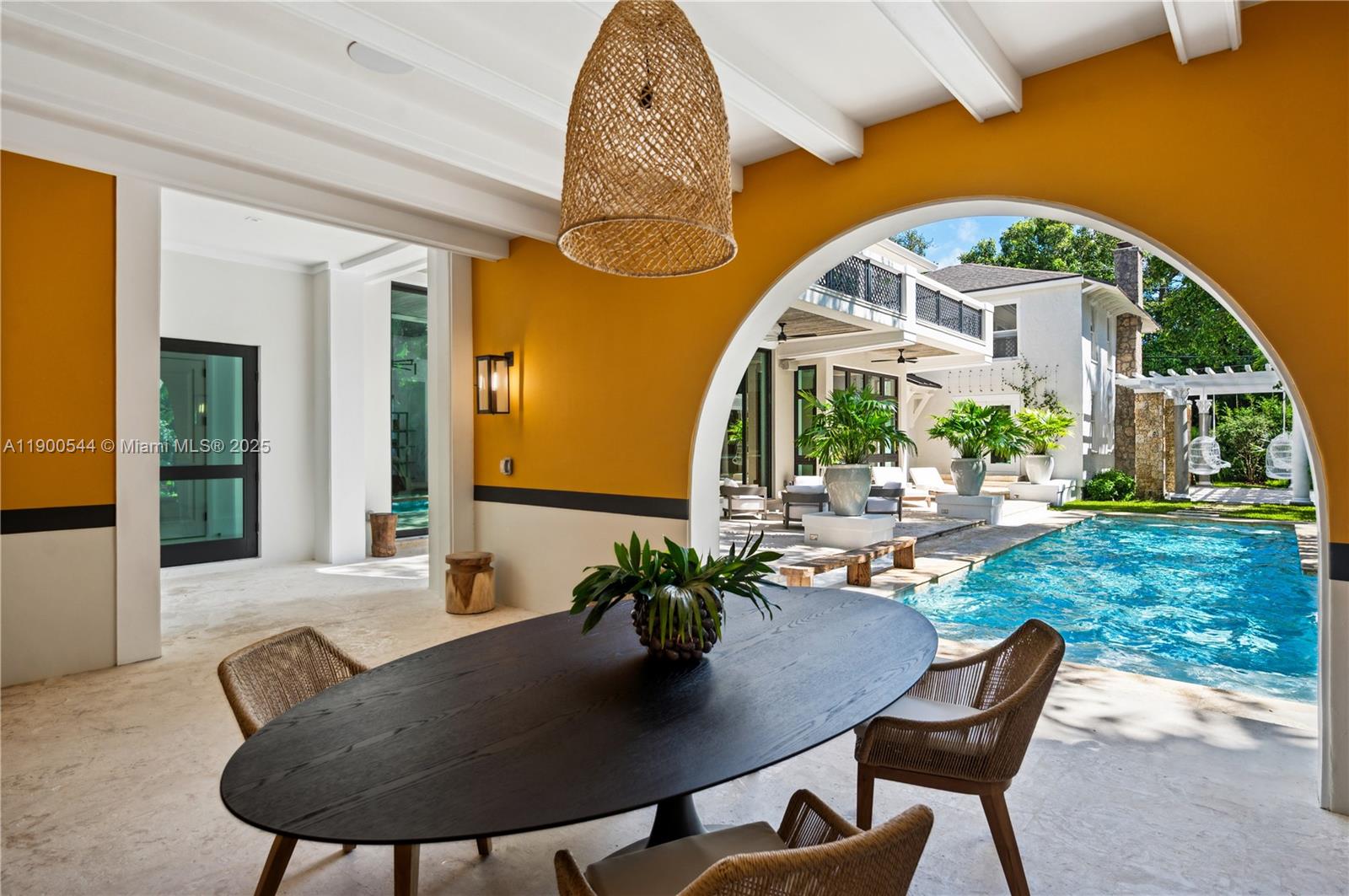 3701 Park Ave Miami, FL 33133