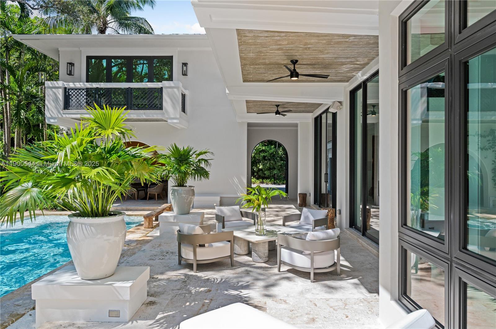 3701 Park Ave Miami, FL 33133