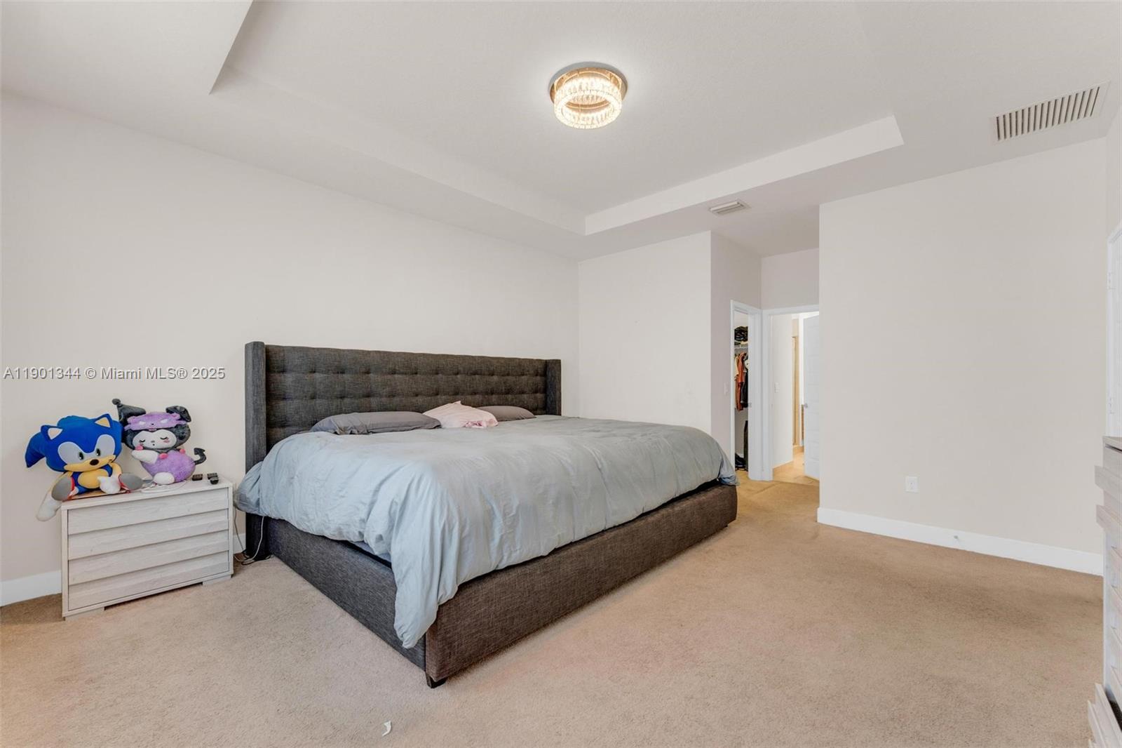 8822 NW 161st Ter Miami Lakes, FL 33018