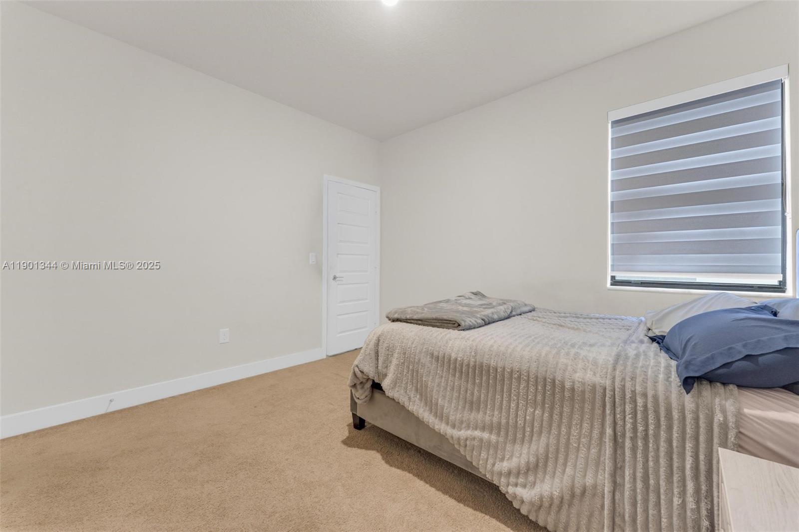 8822 NW 161st Ter Miami Lakes, FL 33018