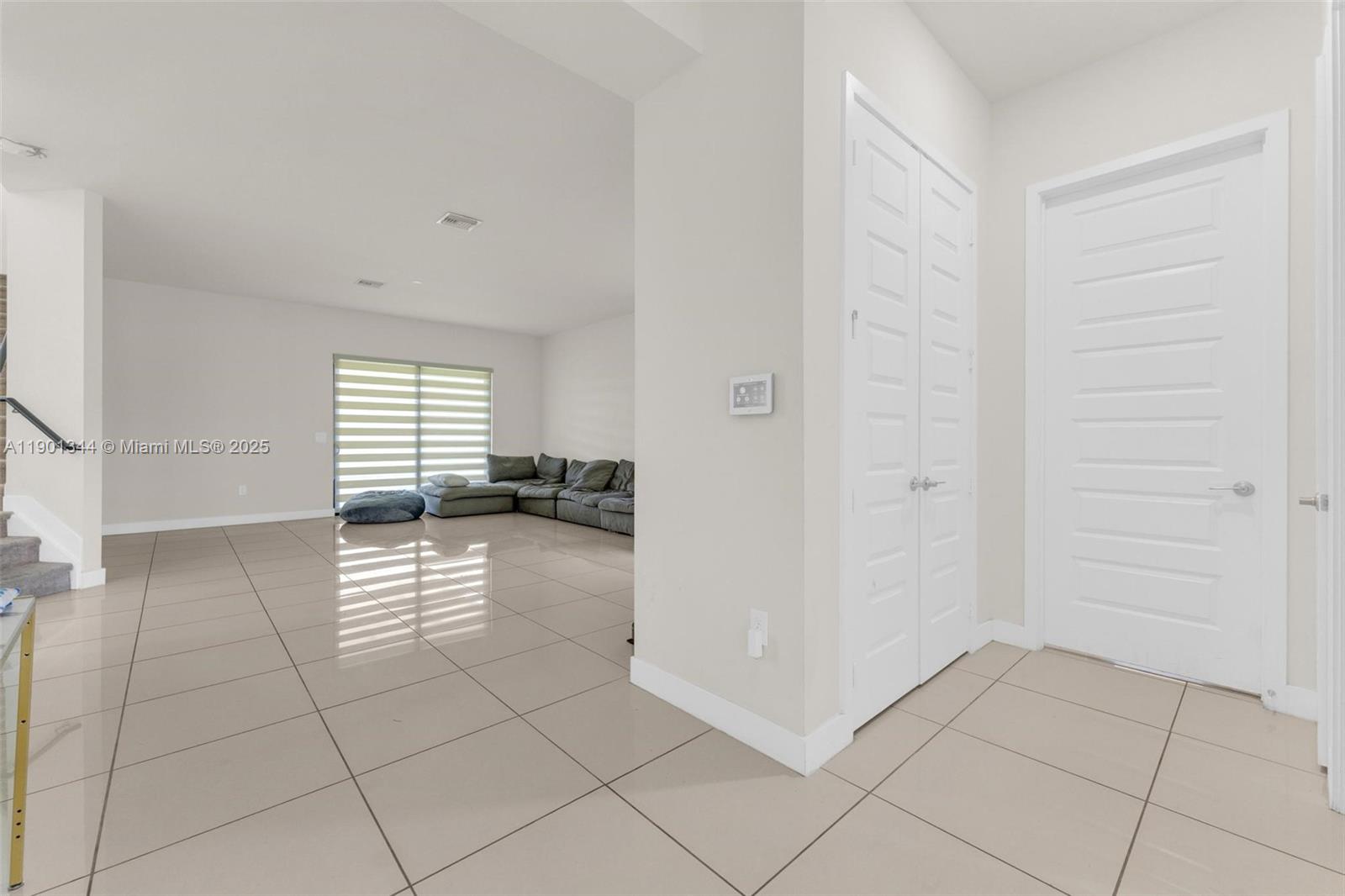 8822 NW 161st Ter Miami Lakes, FL 33018