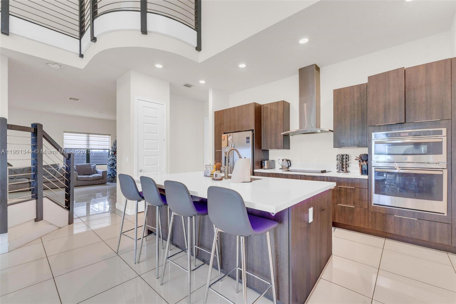 8822 NW 161st Ter Miami Lakes, FL 33018