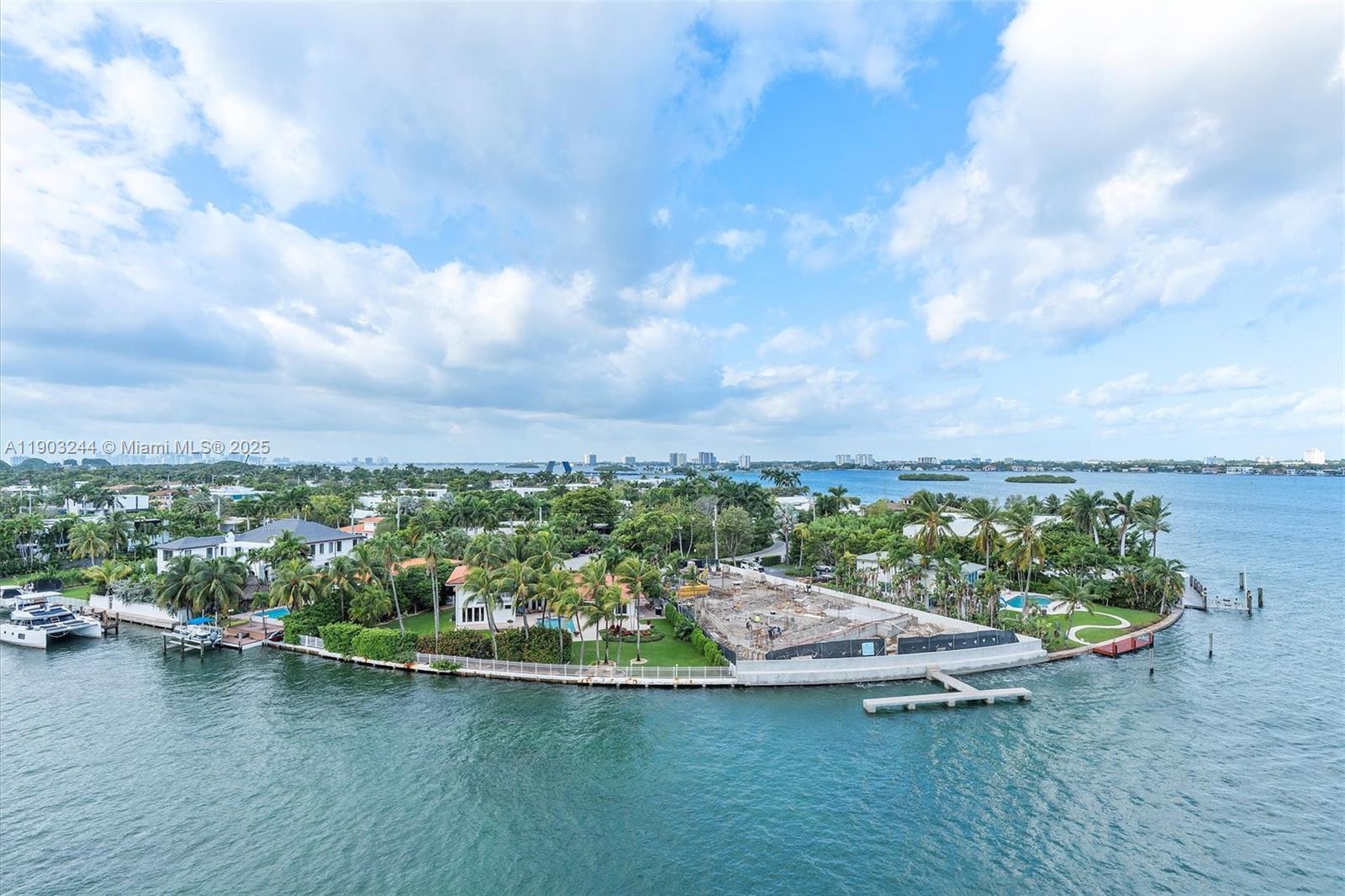10300 W Bay Hbr Dr #8B