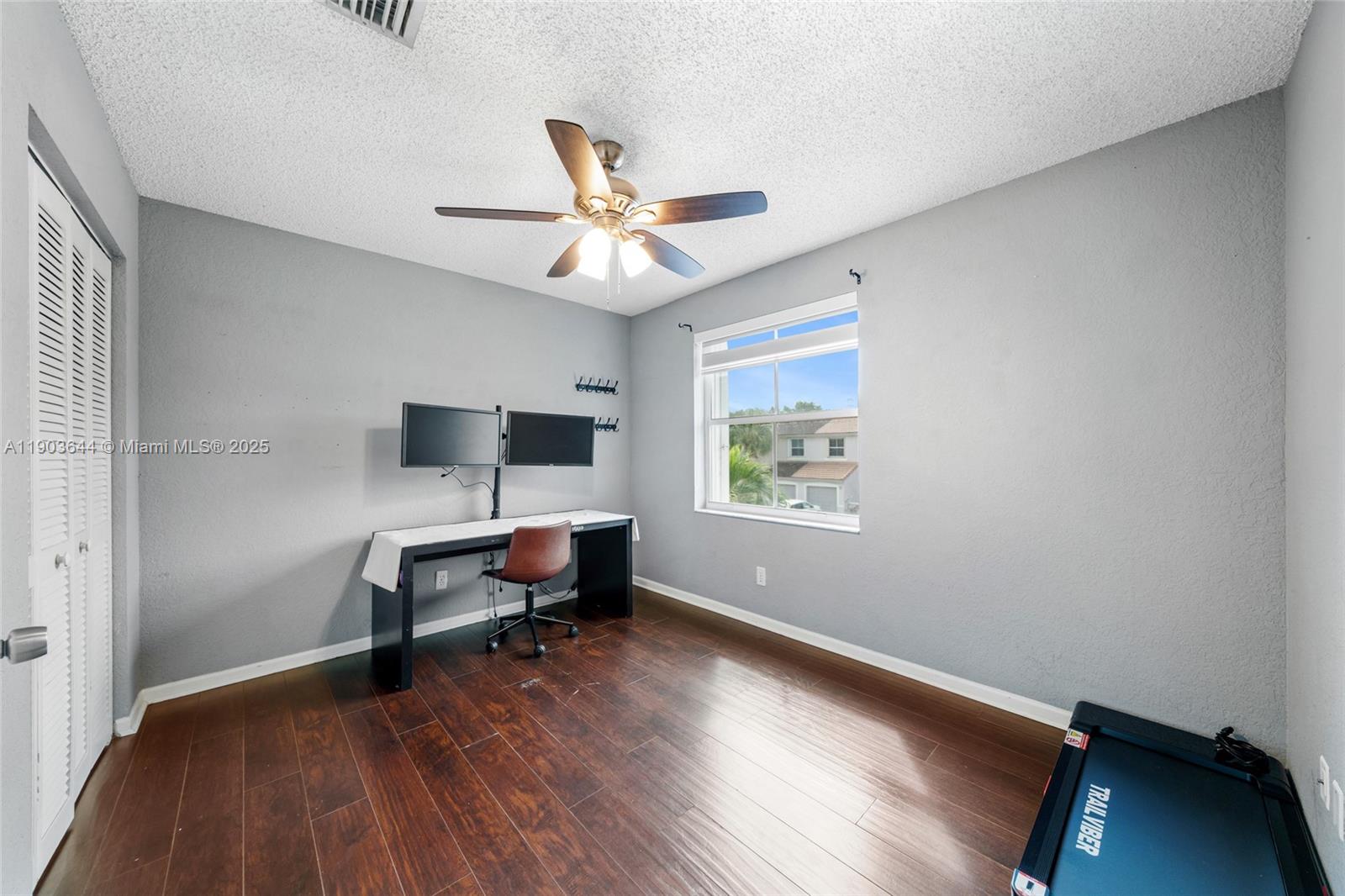 16829 SW 1st Mnr Pembroke Pines, FL 33027