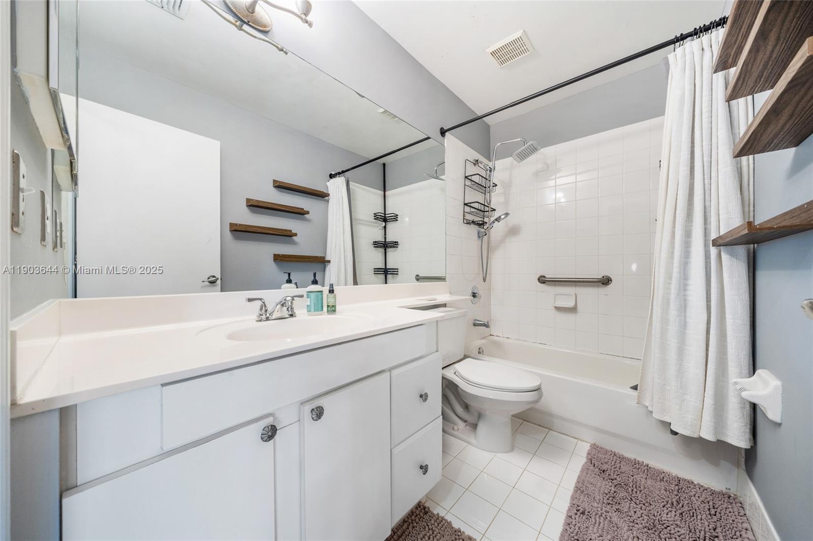 16829 SW 1st Mnr Pembroke Pines, FL 33027