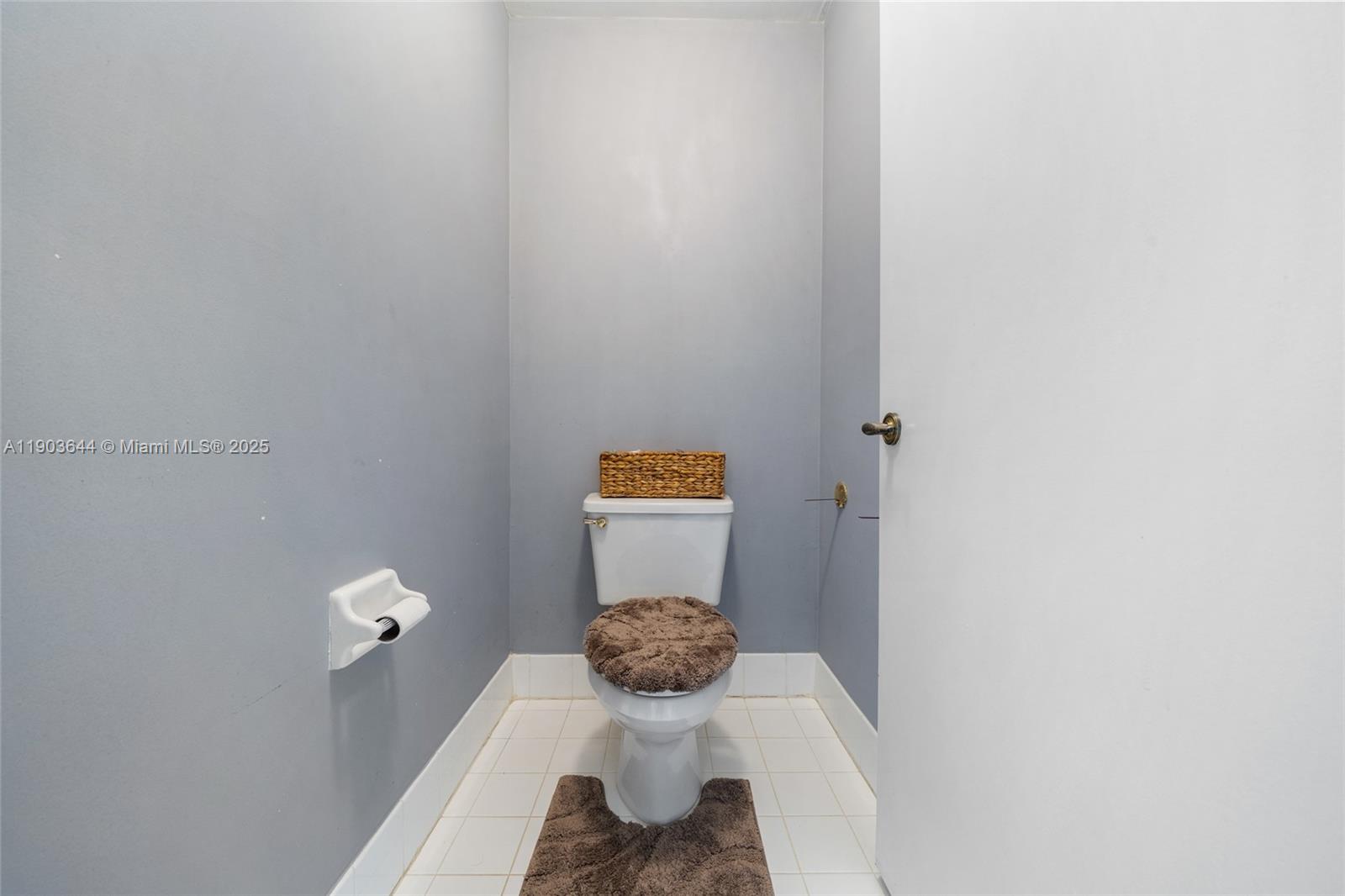 16829 SW 1st Mnr Pembroke Pines, FL 33027