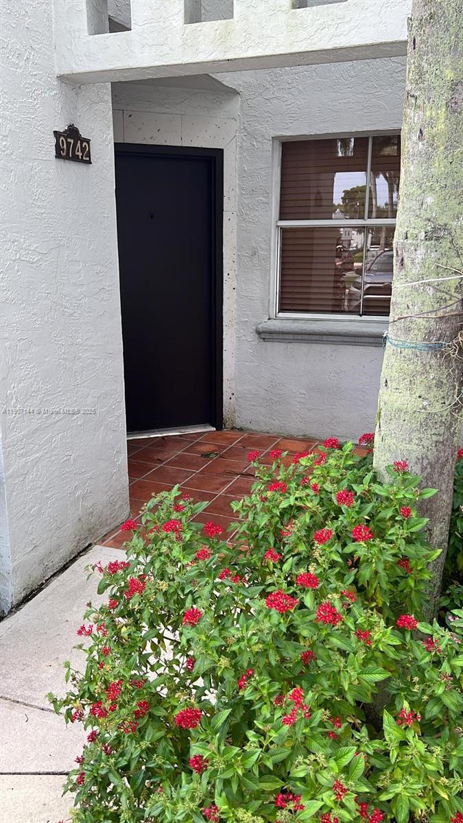 9742 NW 46th Ter #121