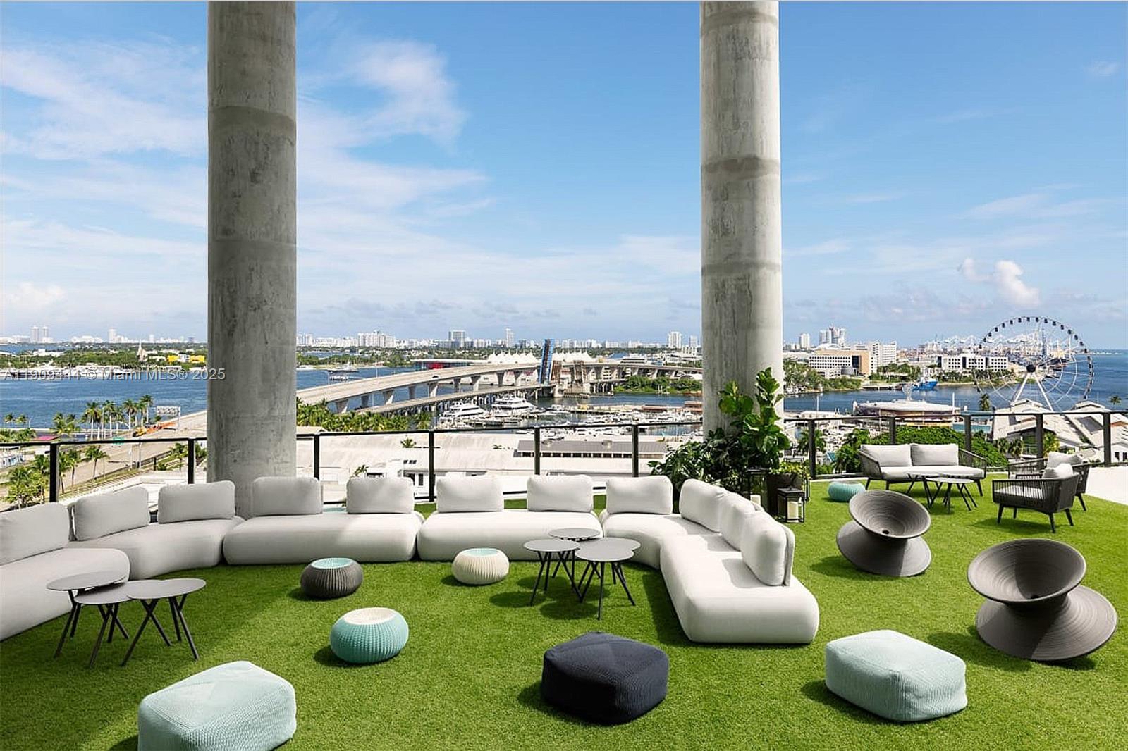 398 NE 5th St #4613 Miami, FL 33132