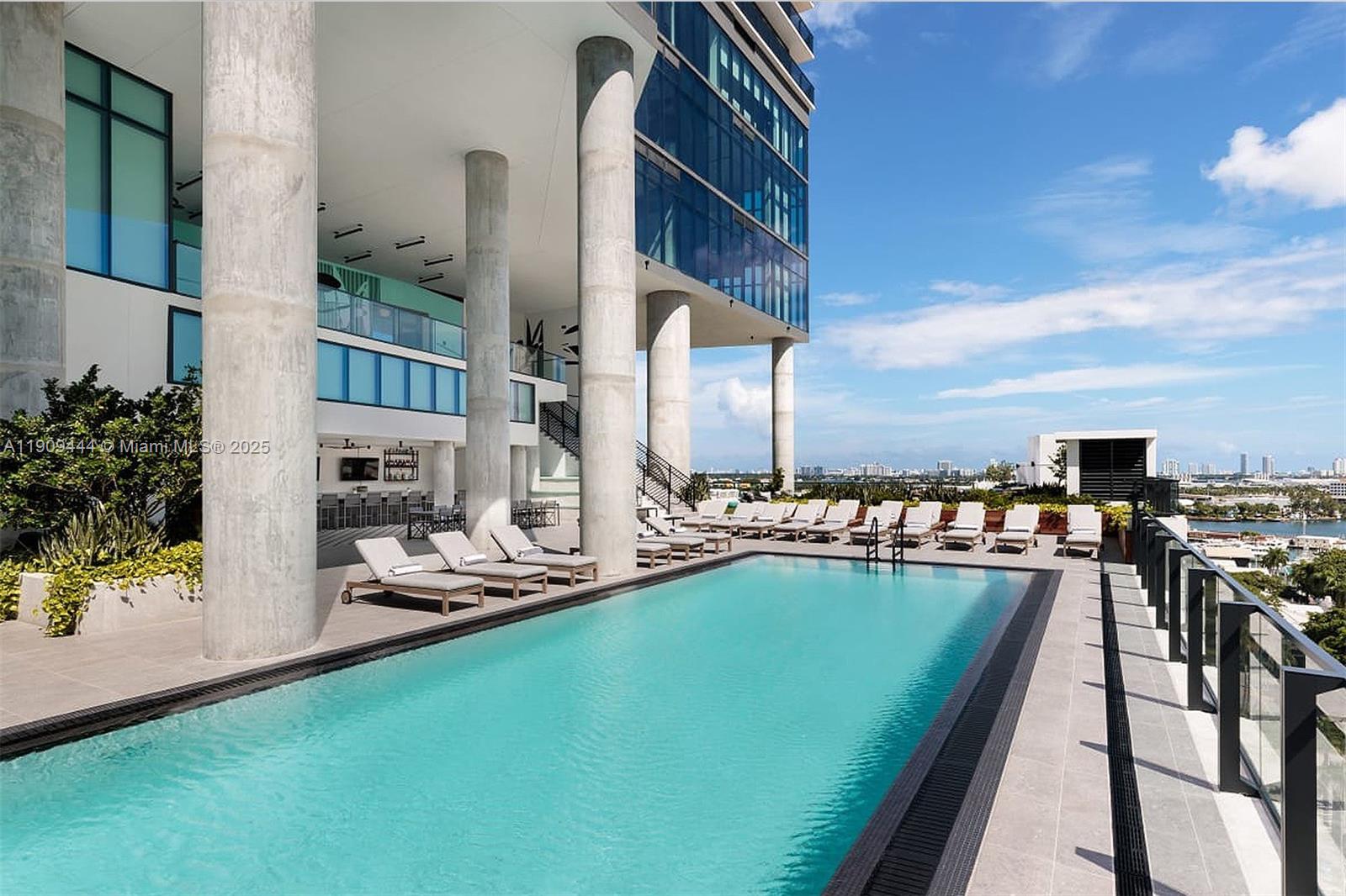 398 NE 5th St #4613 Miami, FL 33132