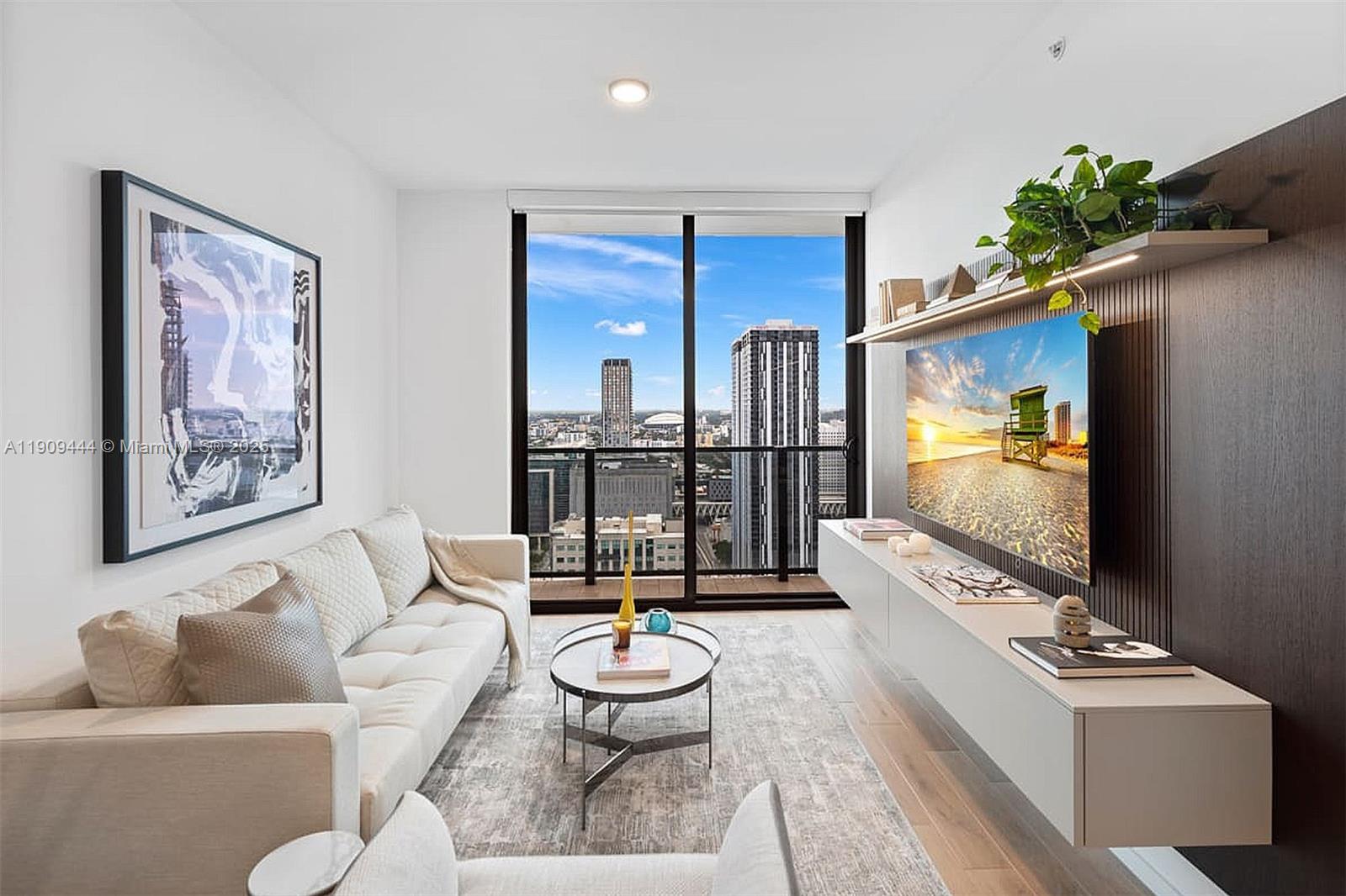 398 NE 5th St #4613 Miami, FL 33132